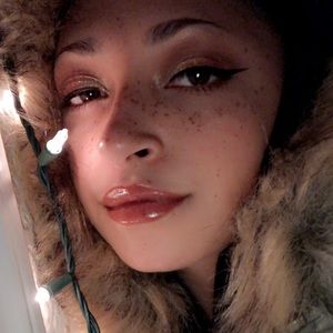 Meet your Posher, Katrina